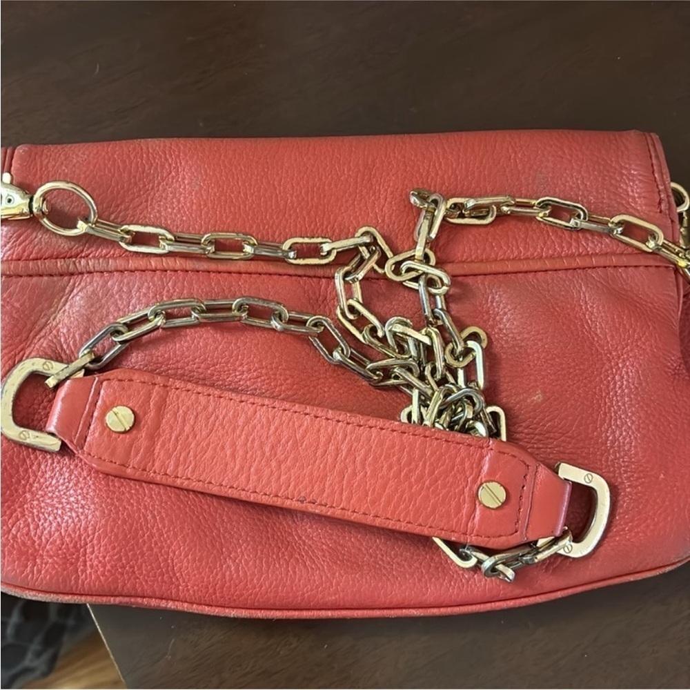 Tory Burch | Orange Amanda Leather Detachable Chain Crossbody Strap Clutch Bag - Picture 9 of 16
